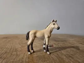 schleich-kon-achal-tekinski-zrebie-figurka-model-wycofany-z-2011-r