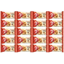 7days-creamandcookies-rogalik-z-nadzieniem-z-orzechami-laskowymi-z-kawalkami