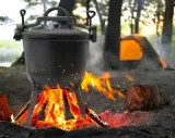 kociolek-zeliwny-meyerhoff-10l-gratis-lyzka-waga-z-opakowaniem-11-kg