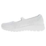 graceful-marka-skechers