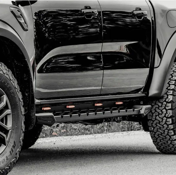stopnie-boczne-progi-model-z-ford-ranger-waga-z-opakowaniem-30-kg