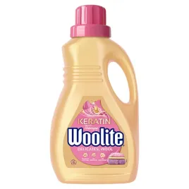 woolite-plyn-do-prania-delikatnych-tkanin-i-welny-900ml-15-pran