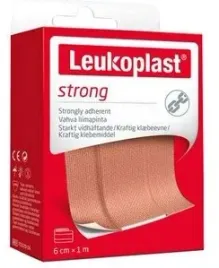 leukoplast-plastry-z-opatrunkiem-strong-6cm-x-1m