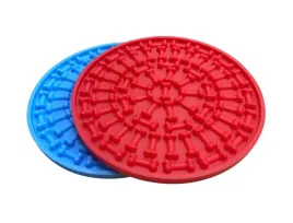 mata-do-kapieli-dla-psa-lick-pad-czerwony