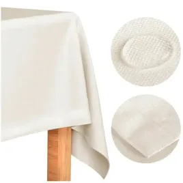 obrus-plamoodporny-na-stol-swiateczny-150x250