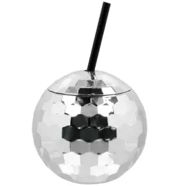 kubek-plastikowy-ze-slomka-kula-disco-srebrny-boland-600-ml