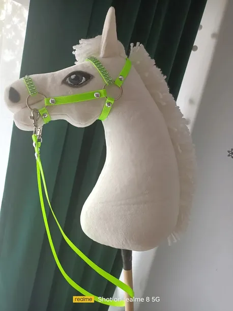 hobby-horse-fiordzki-material-drewno-tkanina