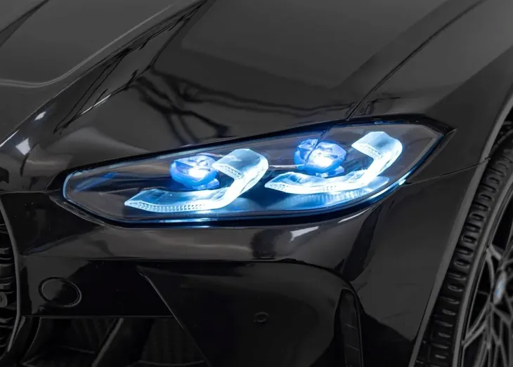 pojazd-bmw-m4-czarny-stan-nowy