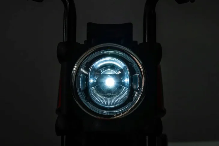 motorek-chopper-faster-bialy-stan-nowy