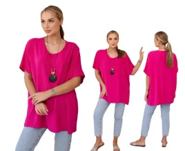 bluzka-oversize-z-wisiorkiem-fuksja