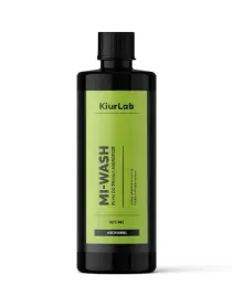 kiurlab-mi-wash-05l-skuteczny-srodek-do-prania-i-odswiezenia-mikrofibr
