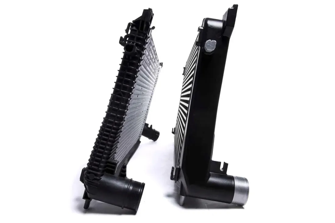 intercooler-vwr-audi-tt-2-0-tsi-iii-8s-2014