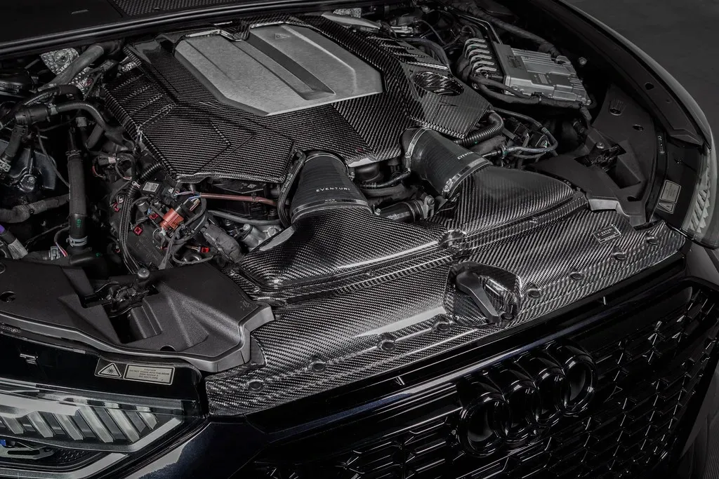 audi-rs7-c8-4-0tt-black-carbon-engine-cover-matte-eventuri-stan-nowy