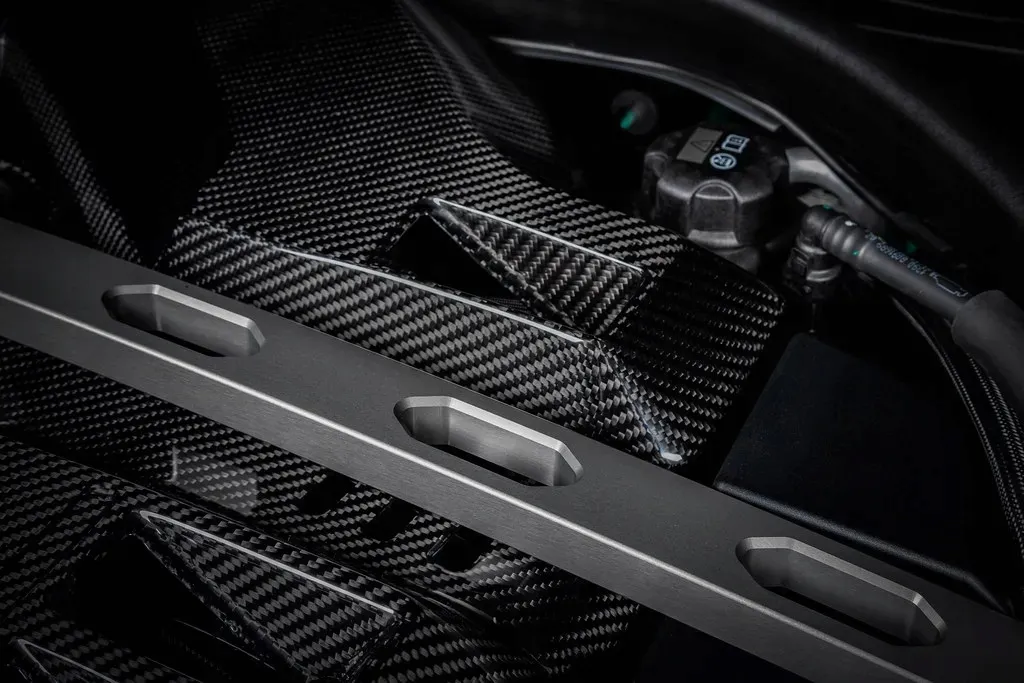 bmw-m3-g80-carbon-engine-cover-eventuri-stan-nowy