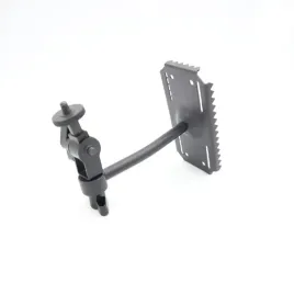 swider-do-drzewa-montaz-fotopulapki-base-mount