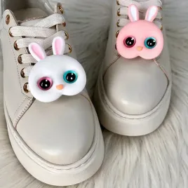 ozdoby-do-sznurowek-kreskowkowe-tymoteo-l0ve-sz18-kroliki