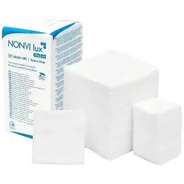kompresy-wlokninowe-niejalowe-zarys-75-cm-x-75-cm-100-szt