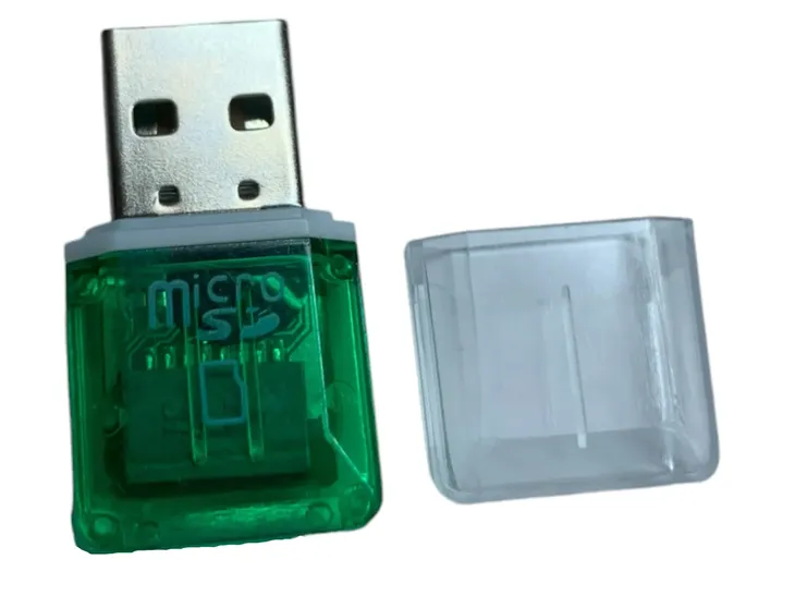 mini-czytnik-kart-micro-sd-sdhc-sdxc-na-usb-certyfikat-ce
