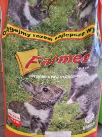 pasza-dla-krolikow-krolik-rosnacy-25-kg-farmer