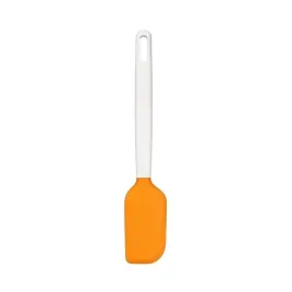 skrobak-lopatka-szpatulka-ciasta-1023615-fiskars