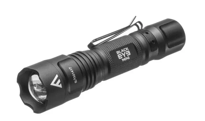 latarka-reczna-mini-135lm-l-mx512l-mactronic