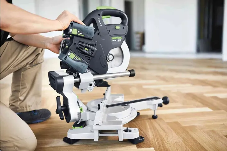 ukosnica-akumulator-ksc-60-eb-basic-576847-festool-szerokosc-ciecia-przy-90-stopniach-305-mm