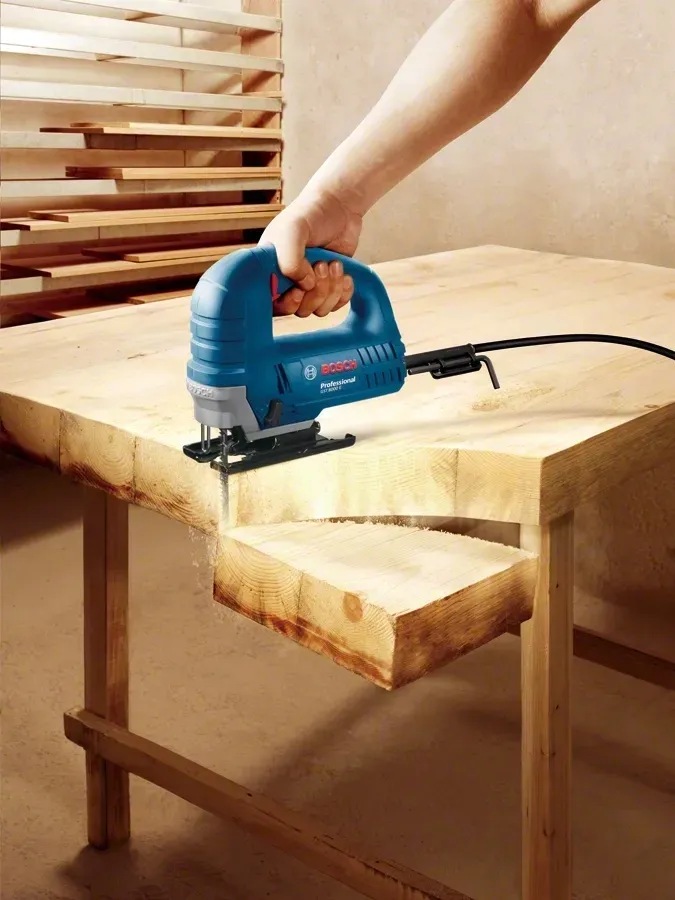 bosch-wyrzynarka-gst-8000-e-710w