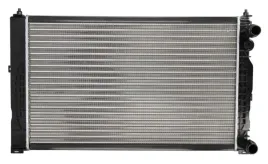 skoda-superb-02-08-chlodnica-wody