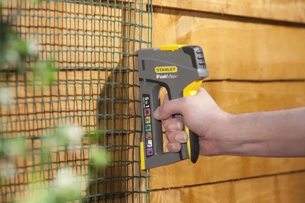 stanley-zszywacz-fatmax-6w1