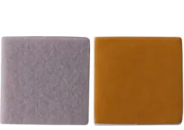 podkladka-filcowa-samoprzylepna-pod-meble-biala-100x100mm-1szt