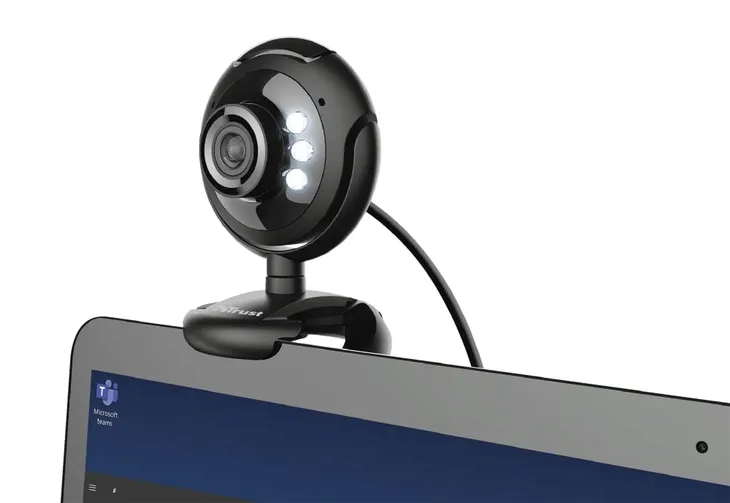 trust-kamera-internetowa-led-13-mp-usb-2-0-model-spotlight-pro