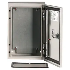 eaton-111647-obudowa-metal-z-plyta-montaz-cs-32-150