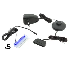 oswietlenie-led-na-5-polek-niebieskie