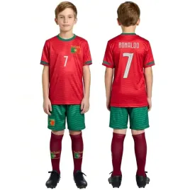 portugalia-ronaldo-7-stroj-pilkarski-z-getrami-koszulka-152