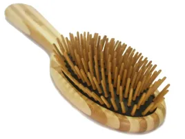 szczotka-drewniana-bambo-z-drewnianymi-iglami