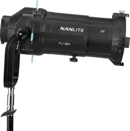 nanlite-uchwyt-projektora-bowens-z-obiektywem-19