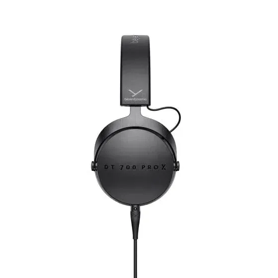 sluchawki-beyerdynamic-dt-700-pro-x