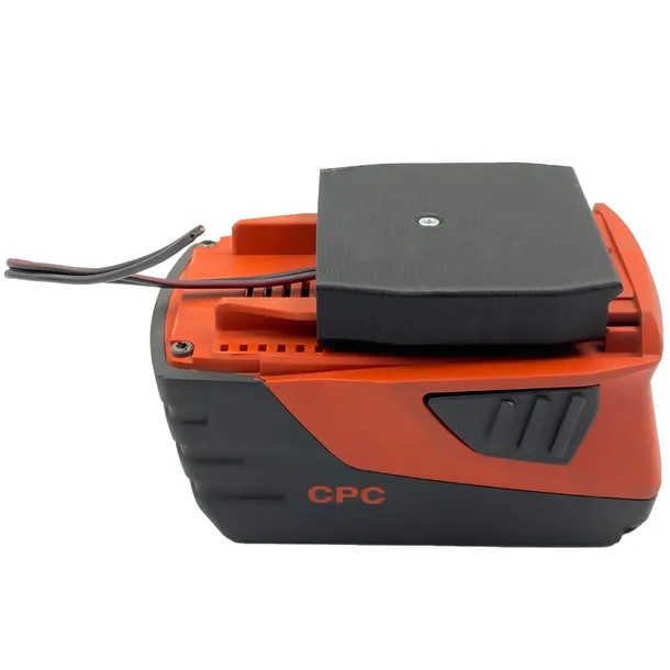 adapter-do-baterii-akumulatora-hilti-22v-stan-nowy-marka-p4u