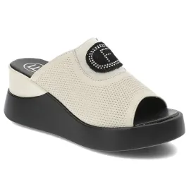 klapki-filippo-dk6141-24-be-bezowy
