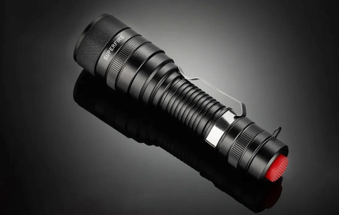 latarka-superfire-f5-1100lm-usb