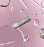 nivea-hyaluron-moisture-plus-balsam-pomadka-do-ust-wlasciwosci-nawilzajace-wygladzajace