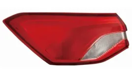 ford-focus-18-21-sedan-lampa-tylna-lewa