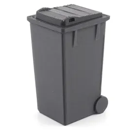 smietnik-w-skali-1-18
