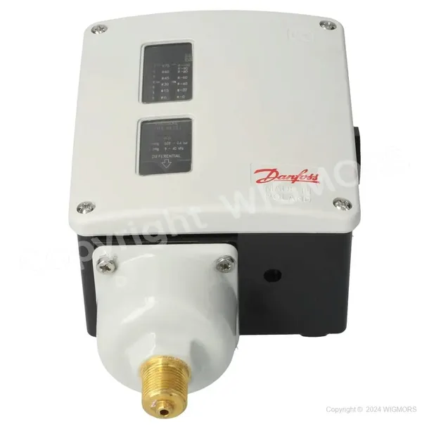 presostat-danfoss-rt-121-017-5215-producent-danfoss-stan-nowy