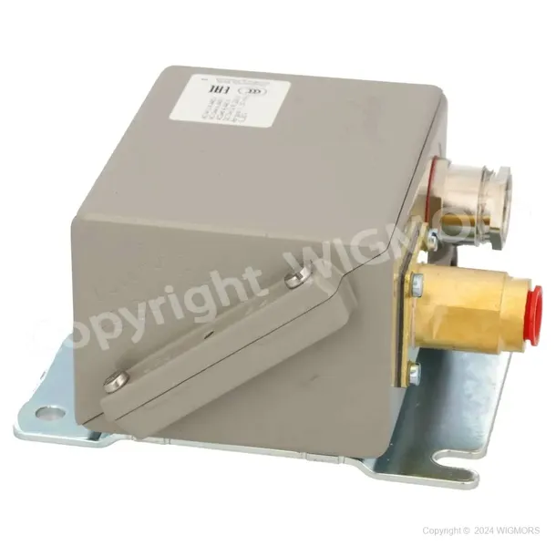 presostat-danfoss-kps-39-060-3107-producent-danfoss