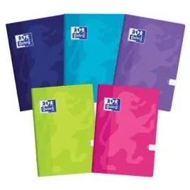 zeszyt-oxford-touch-a4-60-kartek-w-kratke-z-marginesem