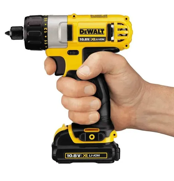 wkretarka-dewalt-dcf601d2-twardy-moment-obrotowy-8-nm