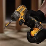 wkretarka-dewalt-dcf601d2-kod-producenta-dcf601d2-qw