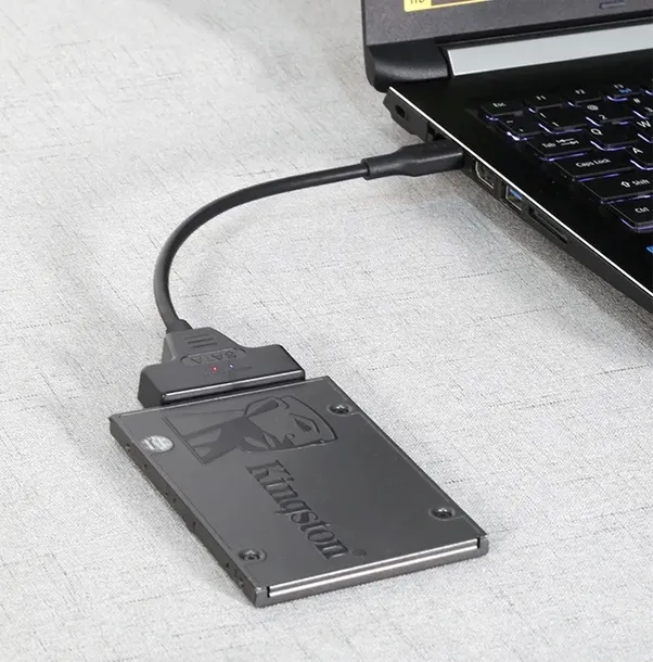 adapter-usb-kabel-do-dyskow-sata-usb-3-0-marka-delta
