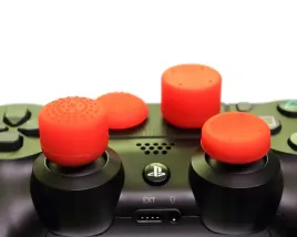 iris-4x-nakladka-gumki-gripy-na-galki-analogi-pada-ps5-ps4-xbox-360-czerw